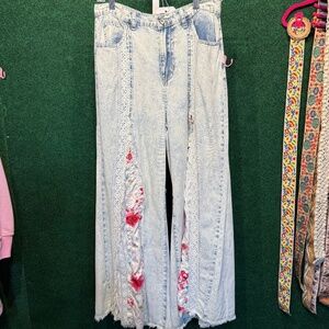 188 NWT POL Floral Pattern Twill Trim Wide Pants